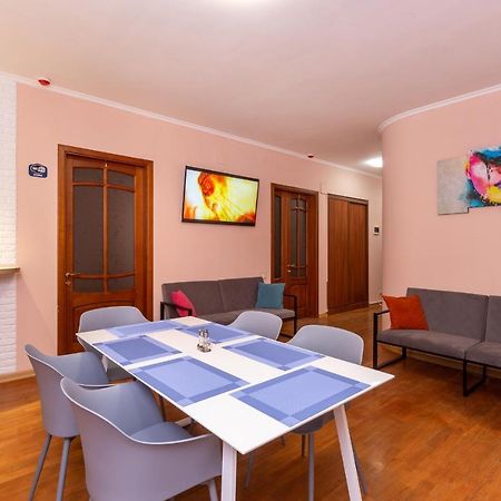 Хостел Friends House Odessa Eksteriør billede