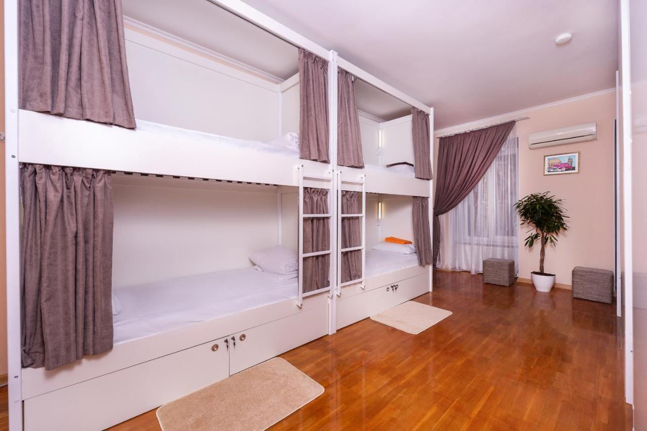 Хостел Friends House Odessa Eksteriør billede