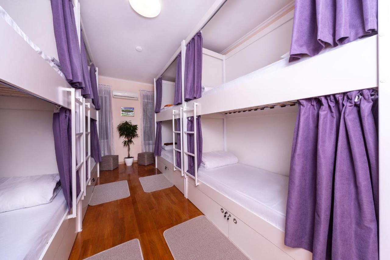 Хостел Friends House Odessa Eksteriør billede