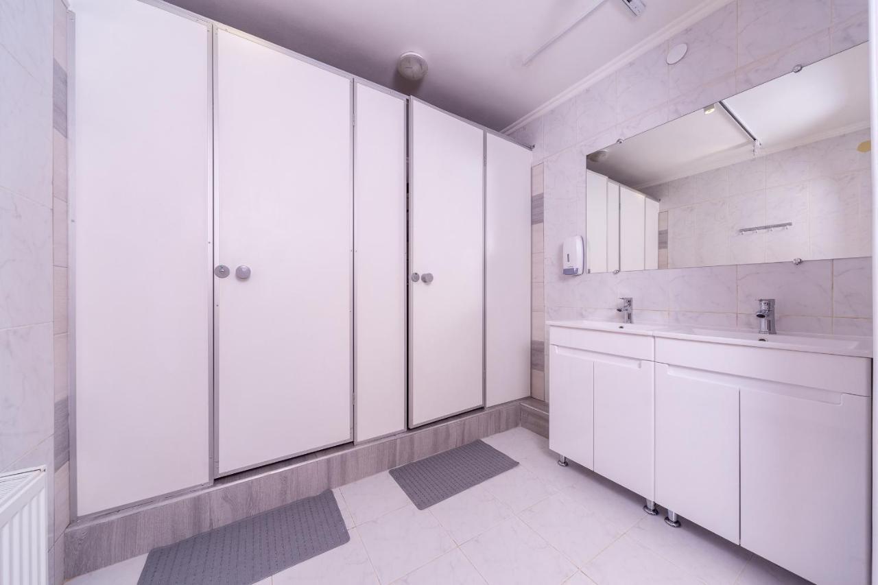 Хостел Friends House Odessa Eksteriør billede