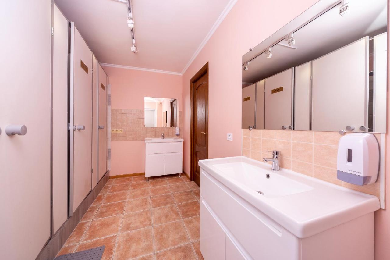 Хостел Friends House Odessa Eksteriør billede
